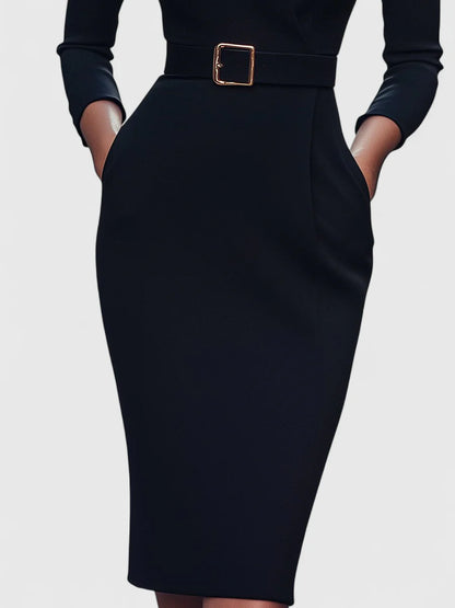 Carmen · Vestido Midi Negro con Cinturón